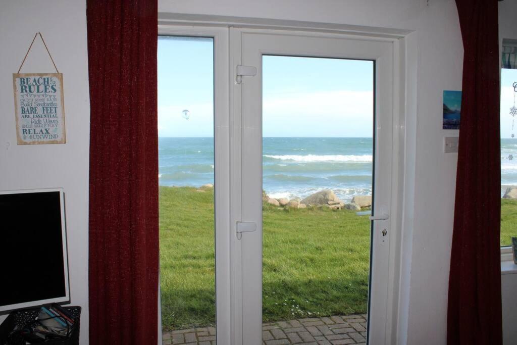 The Beach House Villa Newry Bagian luar foto